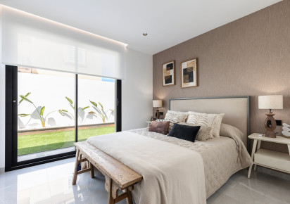 Sale · Detached House / Villa · El Chaparral