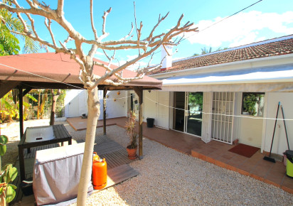 Sale · Finca · Benijófar · Benijofar