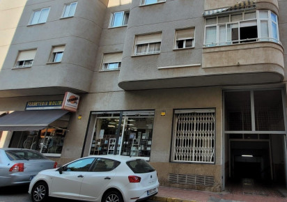 Sale · Garage · Torrevieja · Playa del cura