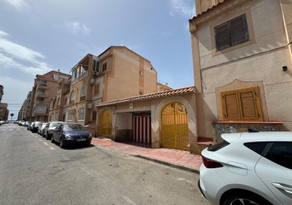 Sale · Garaje · Torrevieja · Playa del Acequión