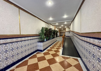 Sale · penthouse · La Mata