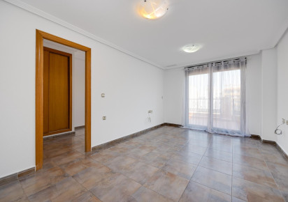 Sale · penthouse · Torrevieja · Centro