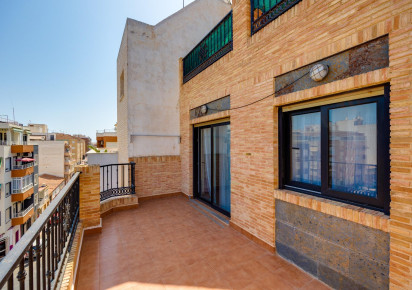 Sale · penthouse · Torrevieja · Centro