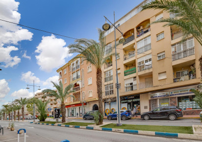 Sale · penthouse · Torrevieja · Habaneras