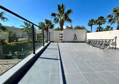 Sale · Semi · Orihuela Costa · Villamartín-Las Filipinas