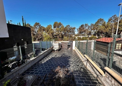 Sale · Semidetached villa · Mil Palmeras