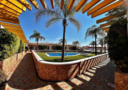 Sale · Semidetached villa · Mil Palmeras