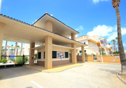 Sale · Townhouse · Ciudad Quesada - Doña Pepa