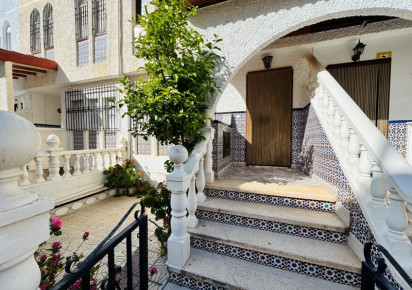 Sale · Townhouse · La Mata