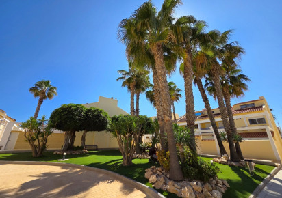 Sale · Townhouse · La Mata