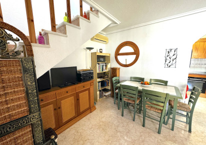 Sale · Townhouse · Los Altos