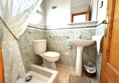 Sale · Townhouse · Los Altos
