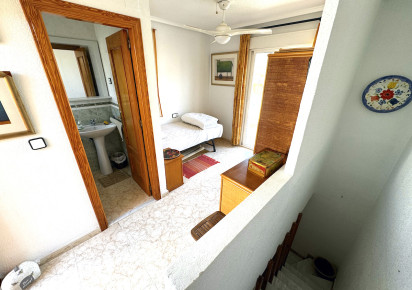 Sale · Townhouse · Los Altos