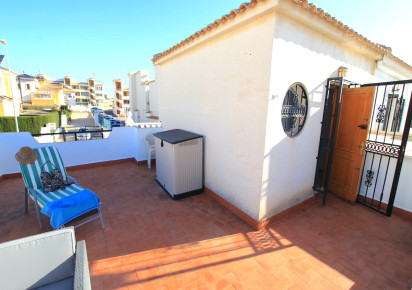 Sale · Townhouse · Los Altos