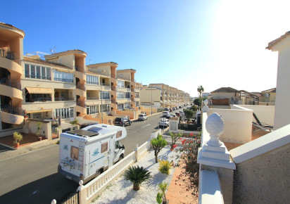 Sale · Townhouse · Los Altos