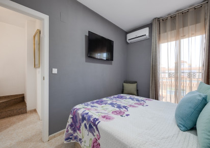 Sale · Townhouse · Torrevieja - La Torreta