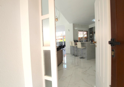 Sale · Villa · Algorfa - Urb. Lo Crispin