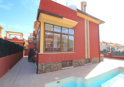 Sale · Villa · Algorfa - Urb. Lo Crispin