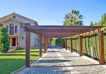 Sale · Villa · Almoradi