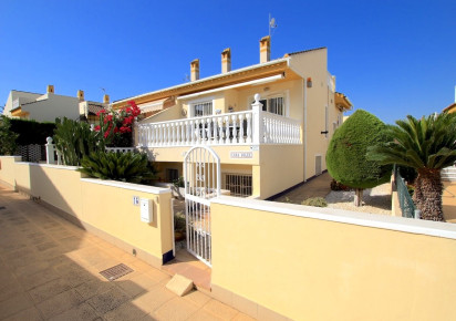 Sale · Villa · Benimar