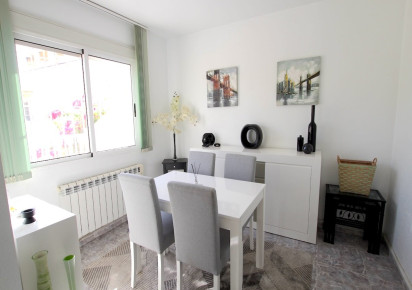 Sale · Villa · Benimar