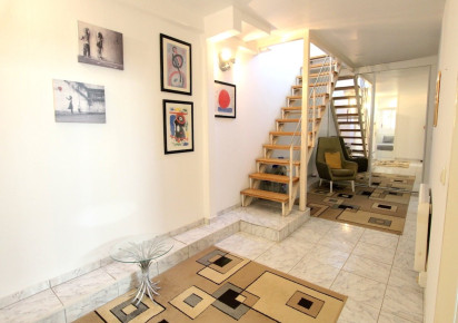 Sale · Villa · Benimar