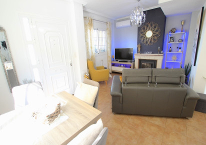 Sale · Villa · Guardamar - El Raso