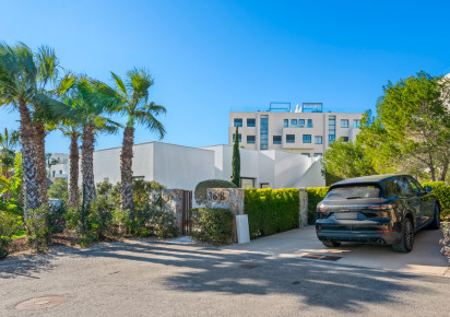 Sale · Villa · Las Colinas Golf Resort · Las Colinas golf