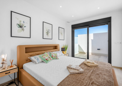 Sale · Villa · Los Alcazares · Serena Golf