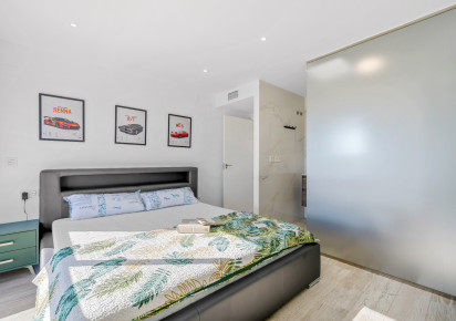 Sale · Villa · Los Alcazares · Serena Golf