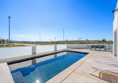 Sale · Villa · Los Alcazares · Serena Golf