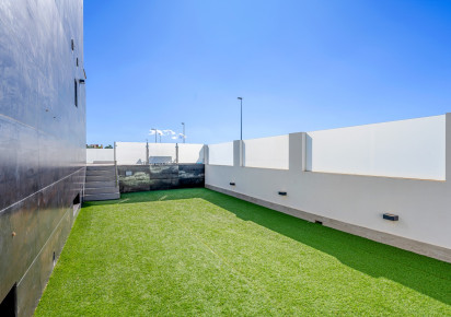 Sale · Villa · Los Alcazares · Serena Golf