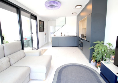 Sale · Villa · Los Montesinos - La Herrada