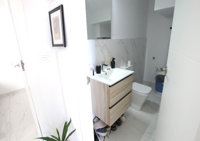 Sale · Villa · Los Montesinos - La Herrada