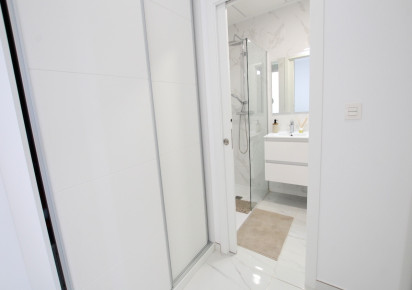 Sale · Villa · Los Montesinos - La Herrada