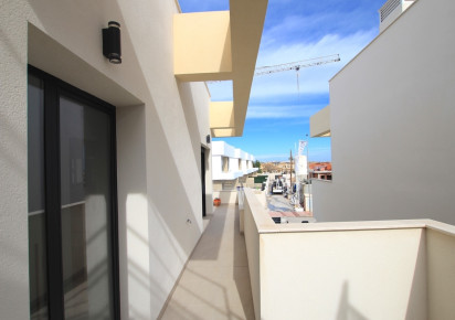 Sale · Villa · Los Montesinos - La Herrada