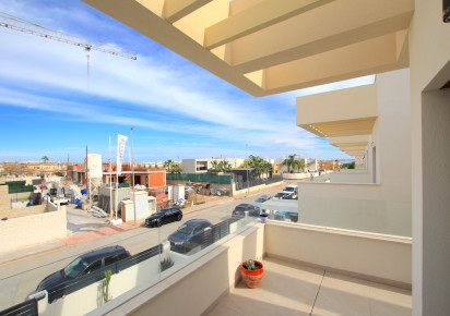 Sale · Villa · Los Montesinos - La Herrada