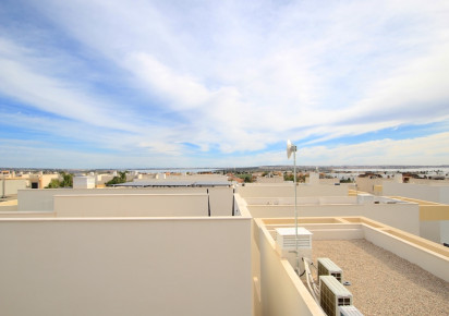 Sale · Villa · Los Montesinos - La Herrada