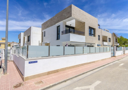 Sale · Villa · Orihuela Costa · Urbanización Blue Lagoon y T-2 Filipinas Oeste