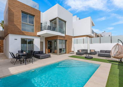 Sale · Villa · Orihuela Costa · Villamartín