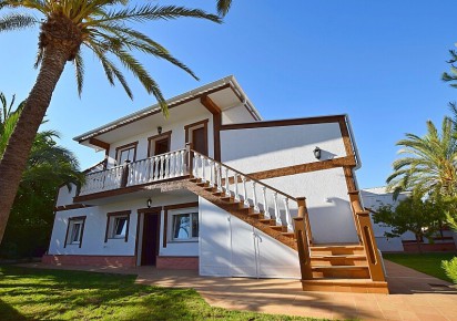 Sale · Villa · Orihuela Costa