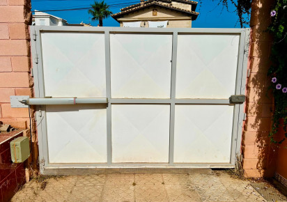 Sale · - VILLA · Orihuela · Los Balcones