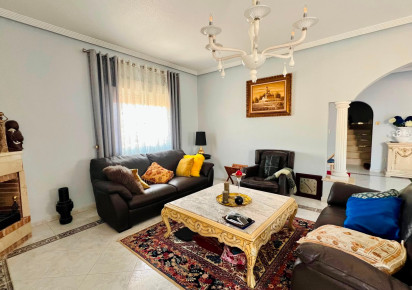 Sale · - VILLA · Orihuela · Los Balcones