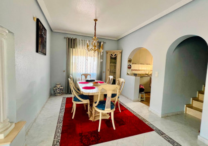 Sale · - VILLA · Orihuela · Los Balcones