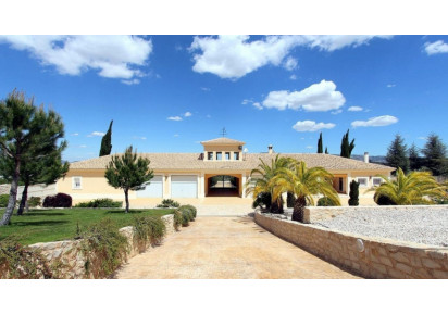 Sale · Villa · Penàguila