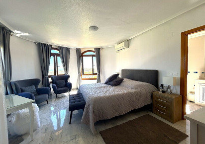 Sale · Villa · San Miguel de Salinas