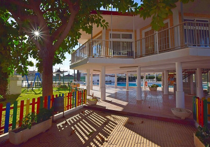 Sale · Villa · Torrevieja · Calas - norte ciudad