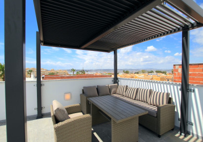 Sale · Villa · Torrevieja - El Hondo