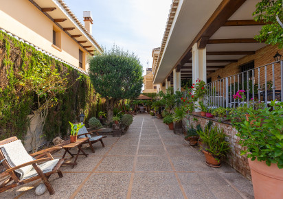 Sale · Villa · Torrevieja · La Veleta