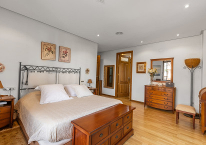 Sale · Villa · Torrevieja · La Veleta